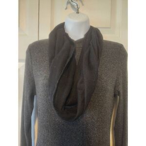 Black Infiniti Scarf 31× 12